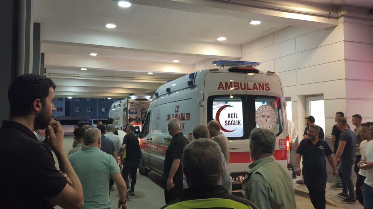 Feci kaza bir aileyi parçaladı! Anne ile 3 yaşındaki oğlu öldü 8